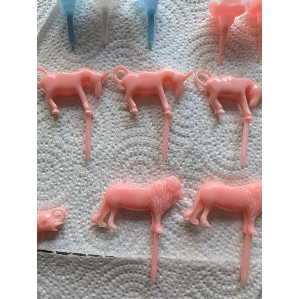 The Unbranded Brand lot 32